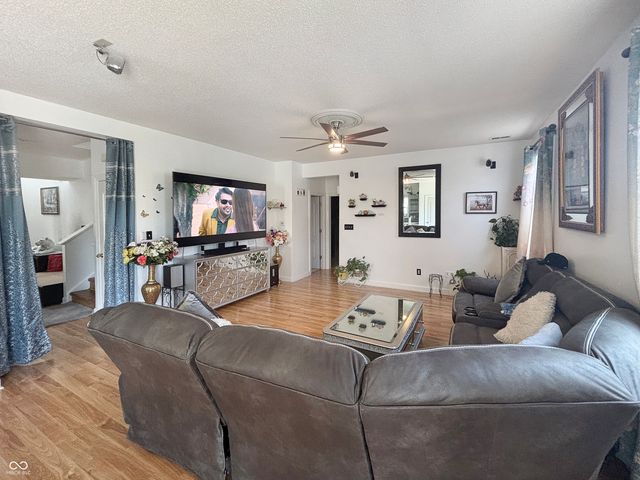 1678 Juniper Lane, Greenwood, IN 46143