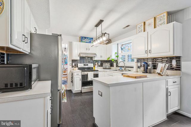 23104 SWEETBAY LN, California, MD 20619