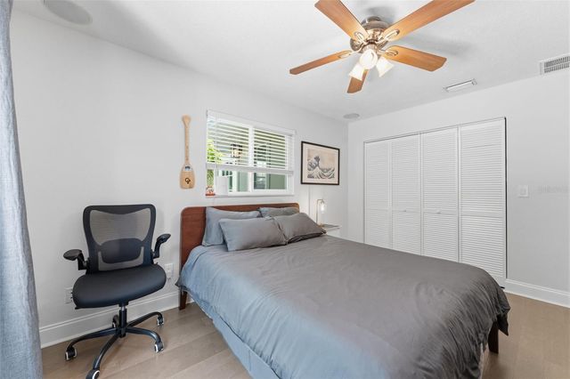 4096 38TH STREET S, St Petersburg, FL 33711
