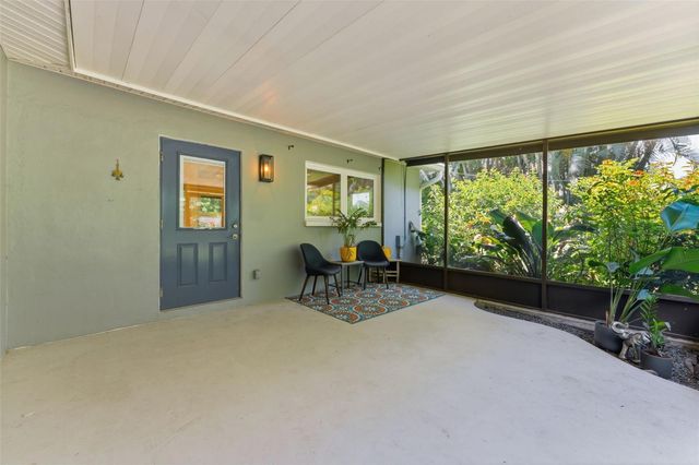4096 38TH STREET S, St Petersburg, FL 33711