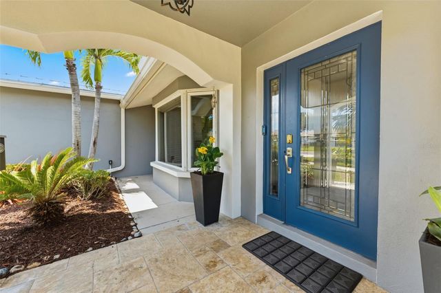 4096 38TH STREET S, St Petersburg, FL 33711