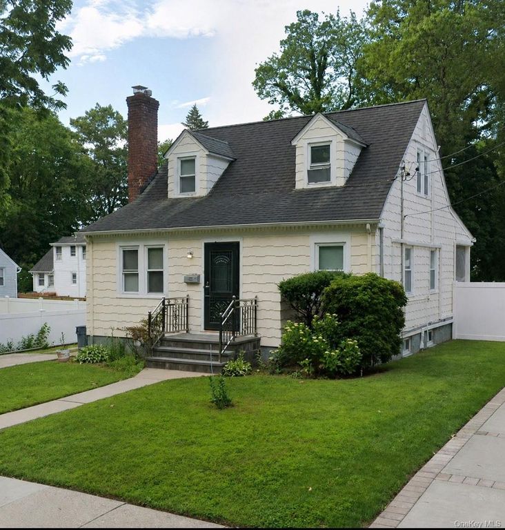 644 Portland Avenue, North Baldwin, NY 11510