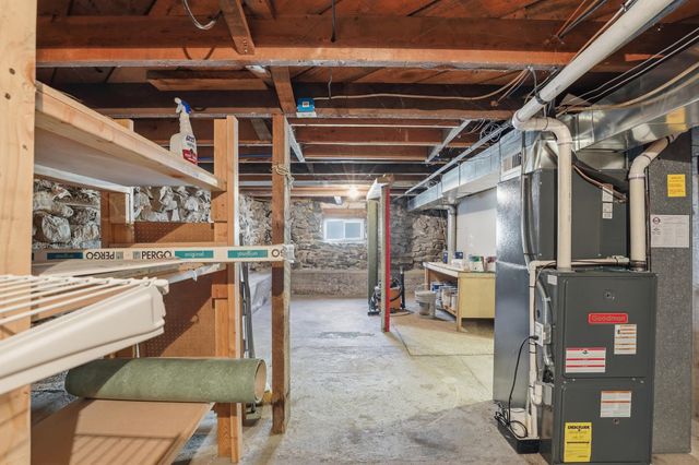 18 W 31ST Ave, Spokane, WA 99203