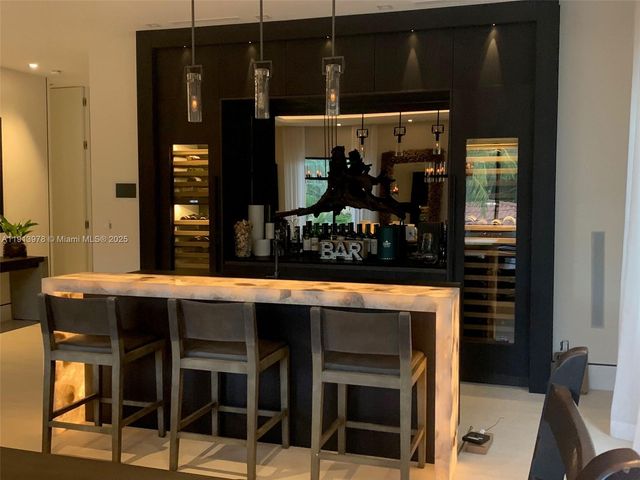 3554 W Glencoe St, Miami, FL 33133