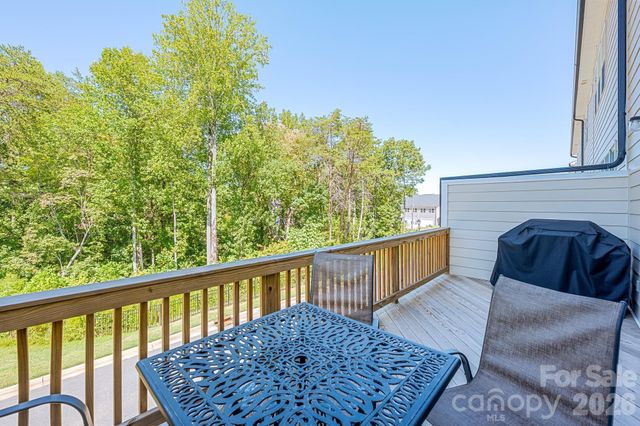 114 Glencoe Lane 102, Mooresville, NC 28117