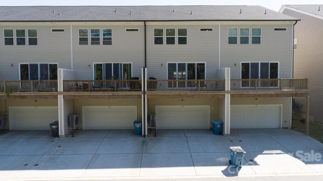 114 Glencoe Lane 102, Mooresville, NC 28117