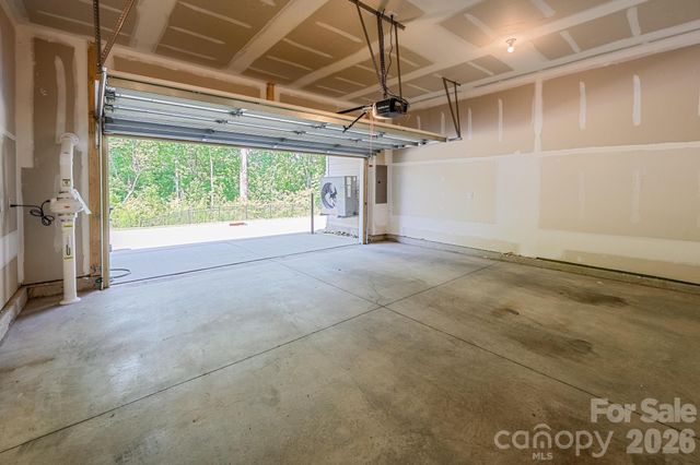 114 Glencoe Lane 102, Mooresville, NC 28117