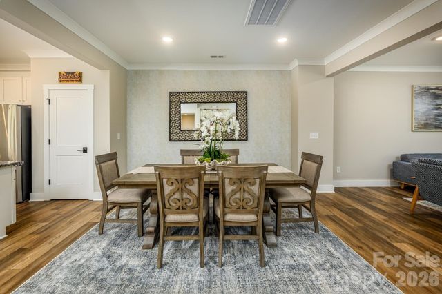114 Glencoe Lane 102, Mooresville, NC 28117