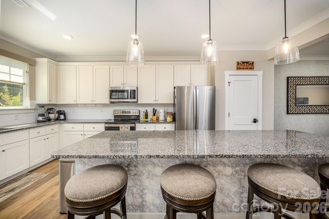 114 Glencoe Lane 102, Mooresville, NC 28117