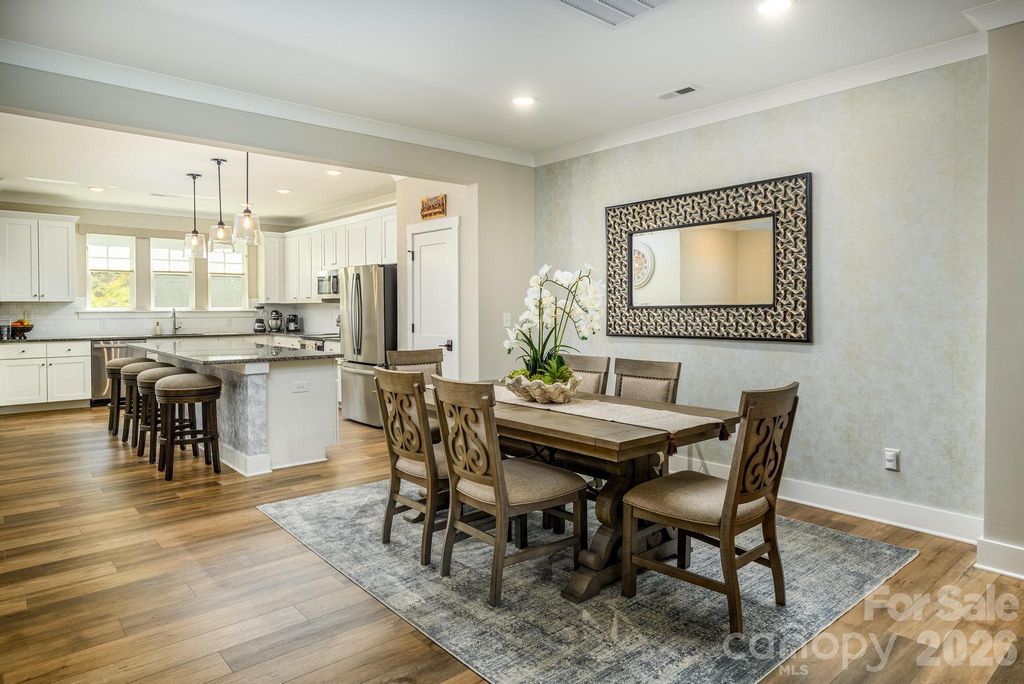 114 Glencoe Lane 102, Mooresville, NC 28117