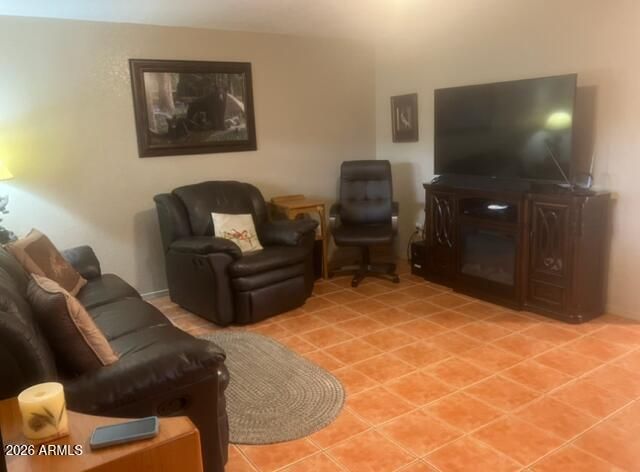 400 N PLAZA Drive 8, Apache Junction, AZ 85120