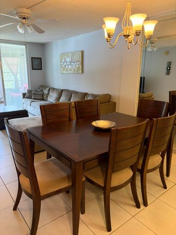2649 NW 48th Terrace 340, Lauderdale Lakes, FL 33313