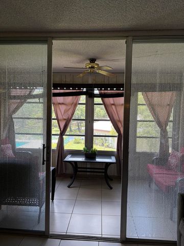2649 NW 48th Terrace 340, Lauderdale Lakes, FL 33313
