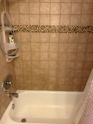 2649 NW 48th Terrace 340, Lauderdale Lakes, FL 33313