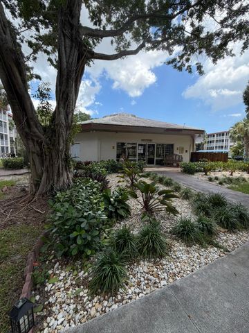 2649 NW 48th Terrace 340, Lauderdale Lakes, FL 33313