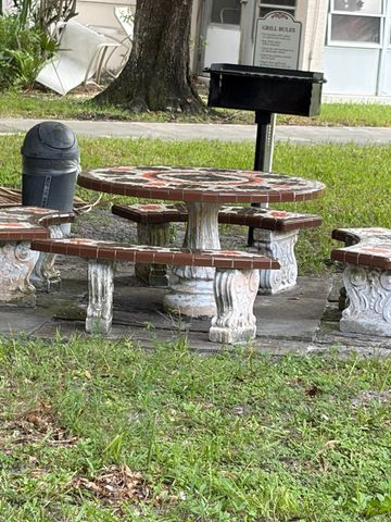 2649 NW 48th Terrace 340, Lauderdale Lakes, FL 33313