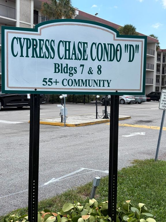 2649 NW 48th Terrace 340, Lauderdale Lakes, FL 33313