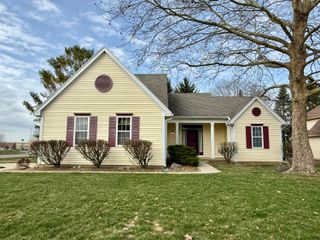 1975 Hollowbrook Drive, Holt, MI 48842