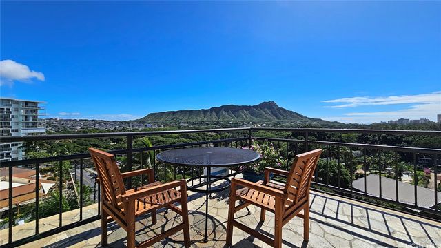 134 Kapahulu Avenue 802, Honolulu, HI 96815