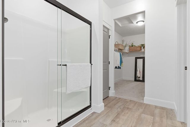 11565 N Emerald DR, Hayden, ID 83835