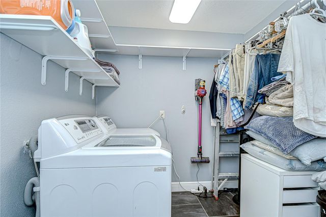 13522 AVISTA DRIVE, Tampa, FL 33624