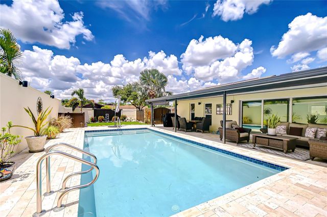 13522 AVISTA DRIVE, Tampa, FL 33624