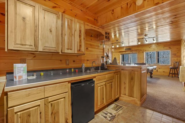 16541 Skinner Road, Logan, OH 43138