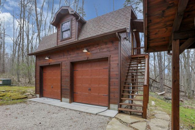 16541 Skinner Road, Logan, OH 43138