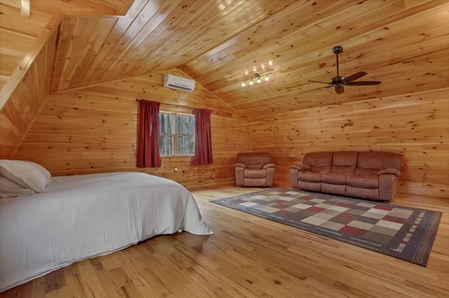 16541 Skinner Road, Logan, OH 43138