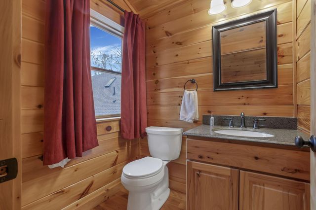 16541 Skinner Road, Logan, OH 43138