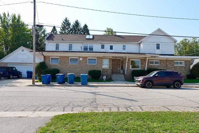 126 Eastmanville Street, Coopersville, MI 49404