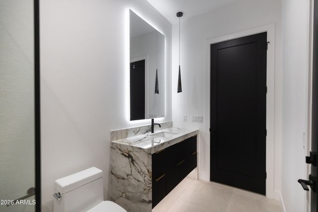 6829 E 6TH Street, Scottsdale, AZ 85251