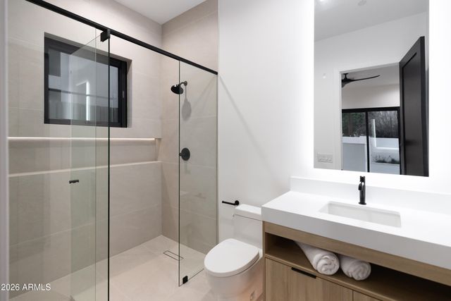 6829 E 6TH Street, Scottsdale, AZ 85251