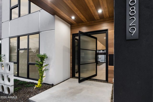 6829 E 6TH Street, Scottsdale, AZ 85251