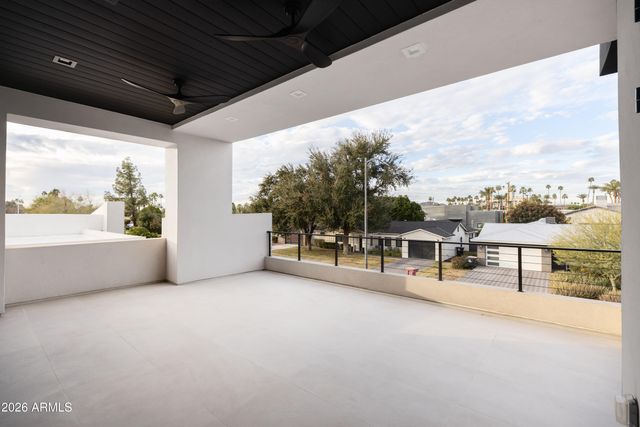 6829 E 6TH Street, Scottsdale, AZ 85251