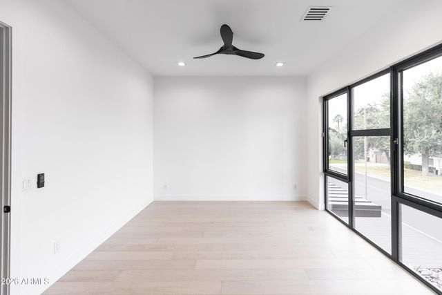 6829 E 6TH Street, Scottsdale, AZ 85251