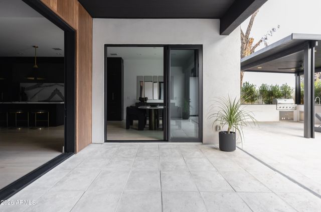 6829 E 6TH Street, Scottsdale, AZ 85251