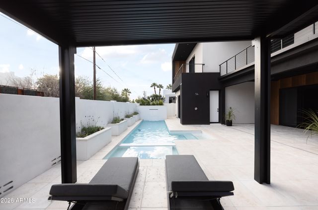 6829 E 6TH Street, Scottsdale, AZ 85251