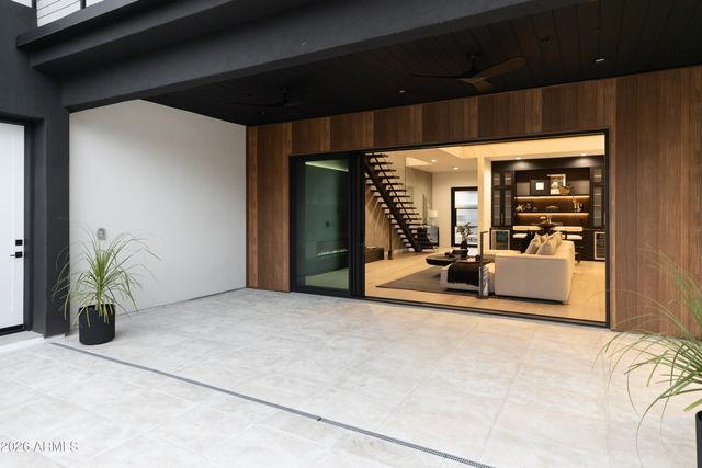 6829 E 6TH Street, Scottsdale, AZ 85251