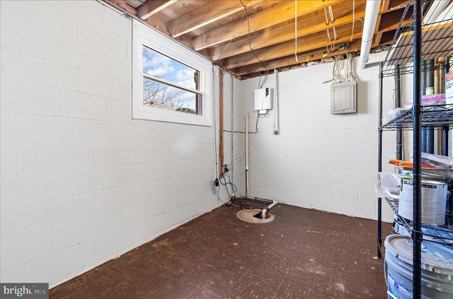 251 SCOTTS MANOR DR, Glen Burnie, MD 21061