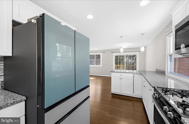 251 SCOTTS MANOR DR, Glen Burnie, MD 21061