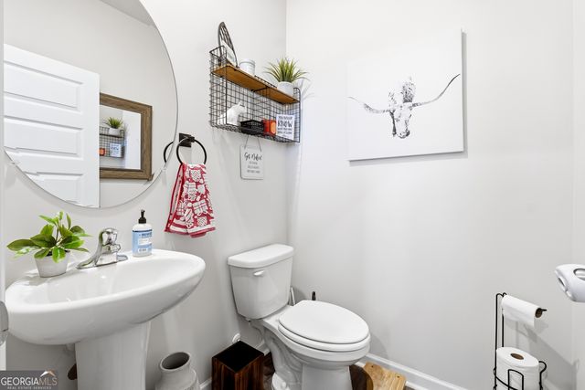 100 Silver Birch Pass, Newnan, GA 30265