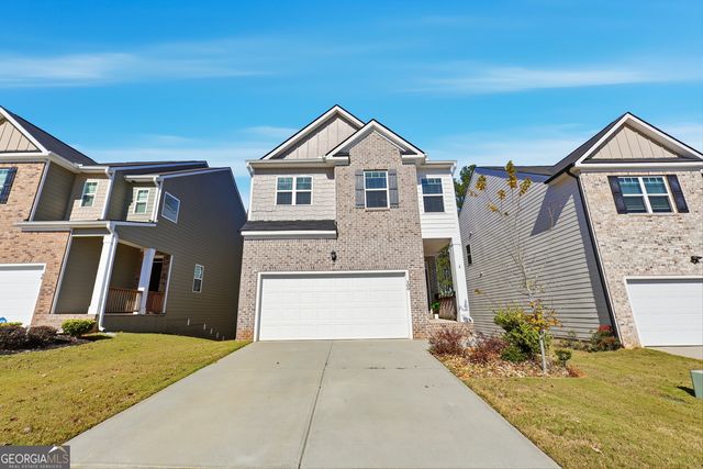 100 Silver Birch Pass, Newnan, GA 30265