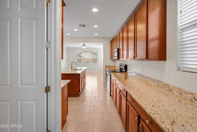 1671 N 214TH Avenue, Buckeye, AZ 85396