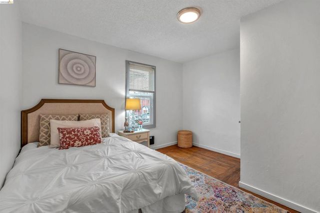 3130 Nicol Ave, Oakland, CA 94602