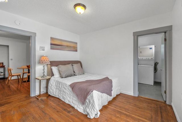 3130 Nicol Ave, Oakland, CA 94602