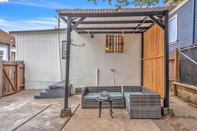 3130 Nicol Ave, Oakland, CA 94602