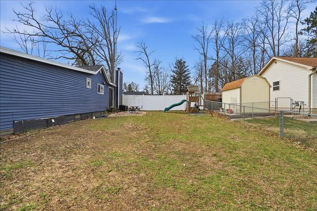 N1142 Walnut ROAD, Genoa City, WI 53128