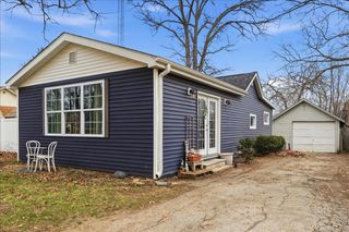 N1142 Walnut ROAD, Genoa City, WI 53128
