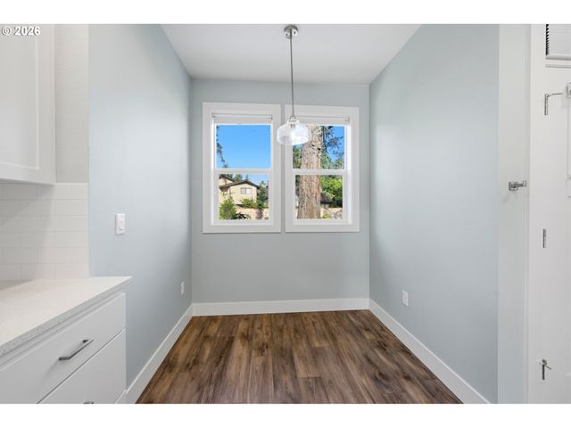 1145 Nw MICHELBOOK Ln, Mc Minnville, OR 97128